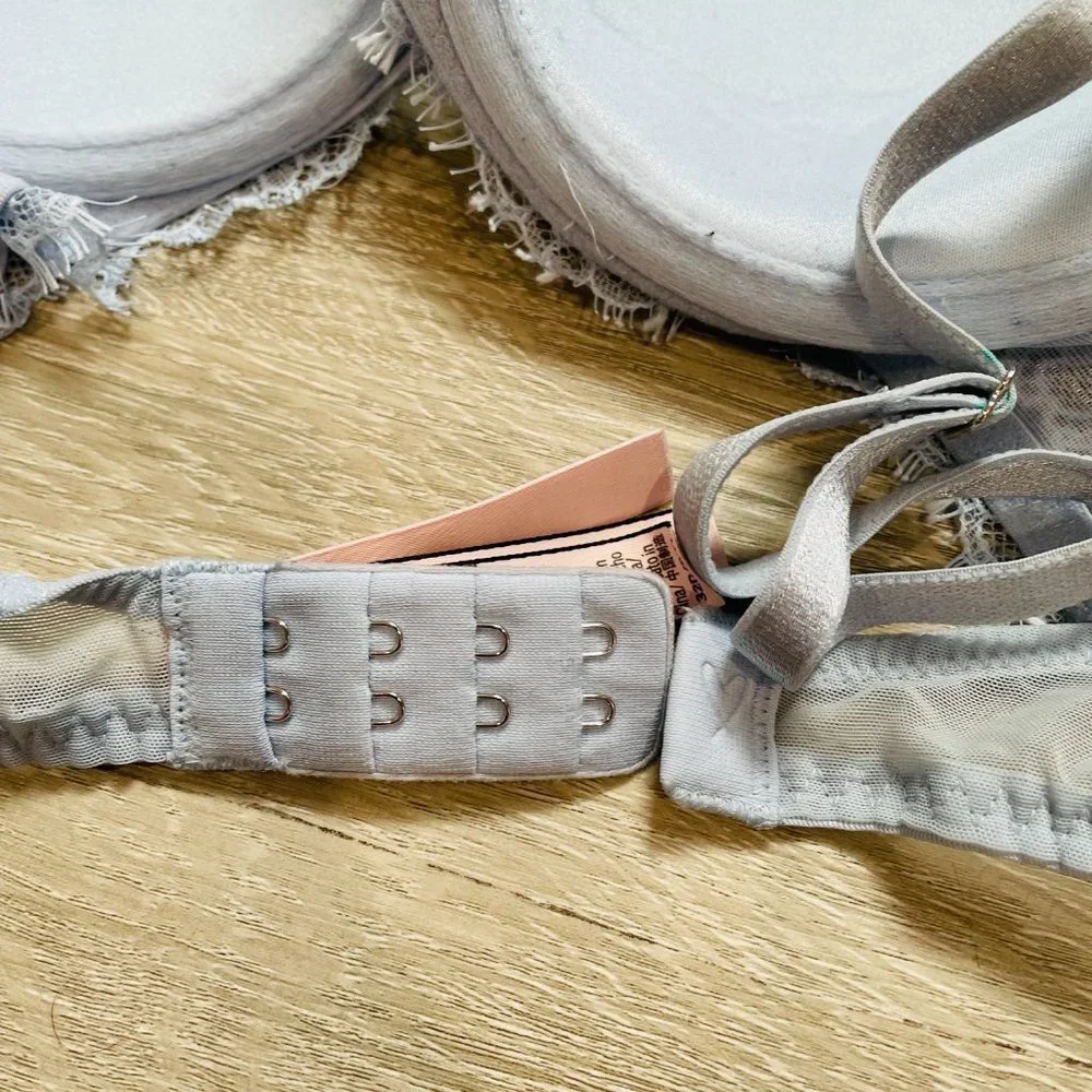 Victoria's Secret Women's Blue Lace Bra Size 32D/D70 - Picture 7 of 11